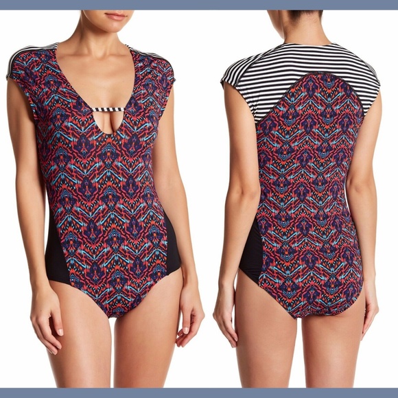 NWT $157 Tart Deanna Short Sleeve One-Piece Swimsuit‎ [SZ XS ] - Picture 1 of 8